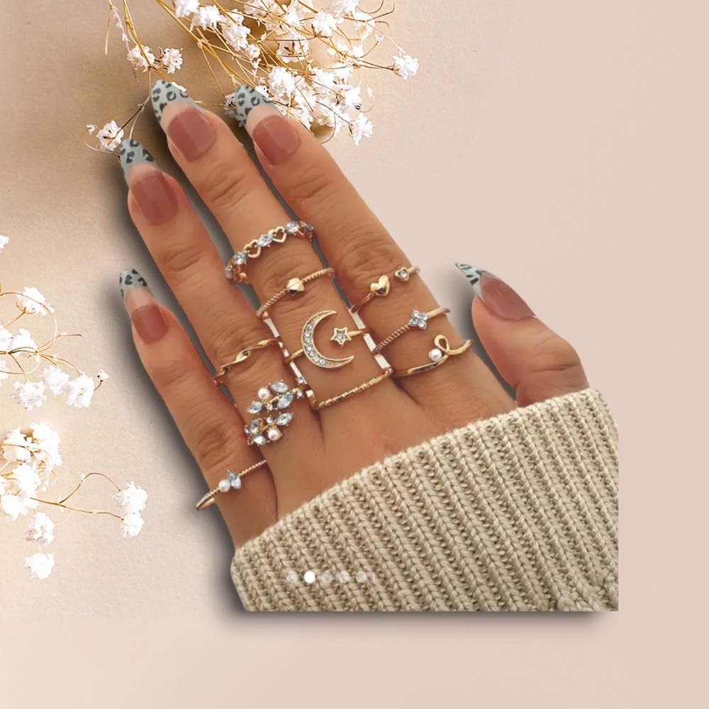 - New 10 Goldtone Rings